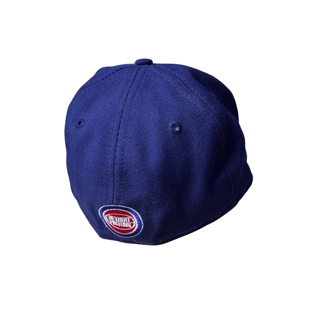 New Era Detroit Pistons Hardwood Classics 59FIFTY Fitted Hat Blue Size 7 1/4 NBA - Picture 2 of 3